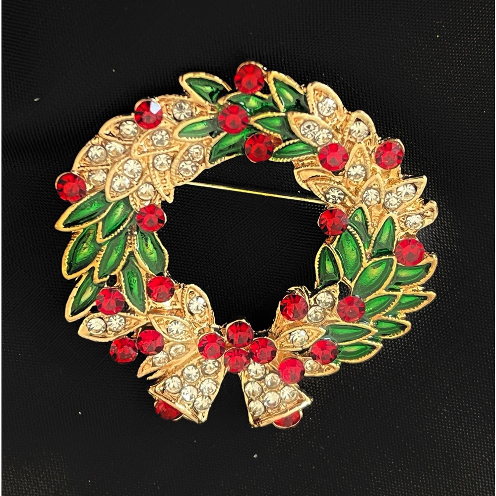 Christmas Wreath Brooch-Brooches are Back 2024\2025
